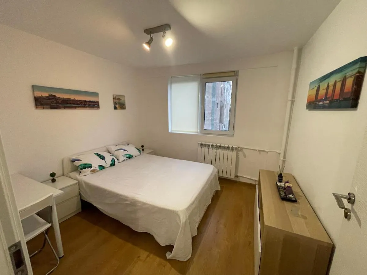 Apartment Zeus Apartament Close To Presidencial Palace Bucharest