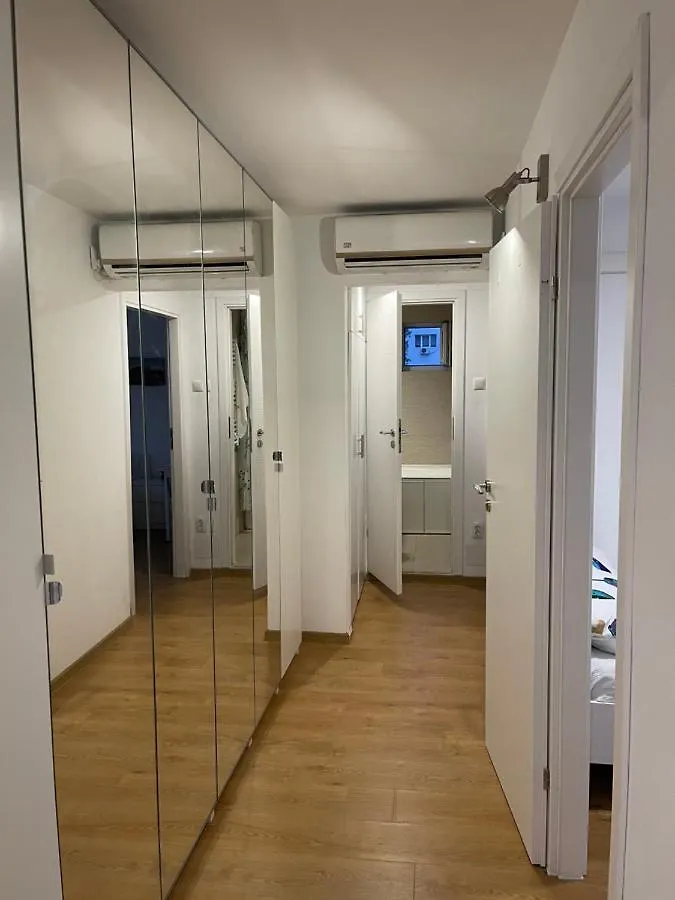 Zeus Apartament Close To Presidencial Palace Bucharest 0*,  Romania