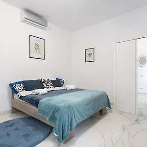 Blue-line-apartment-unirii Apartament