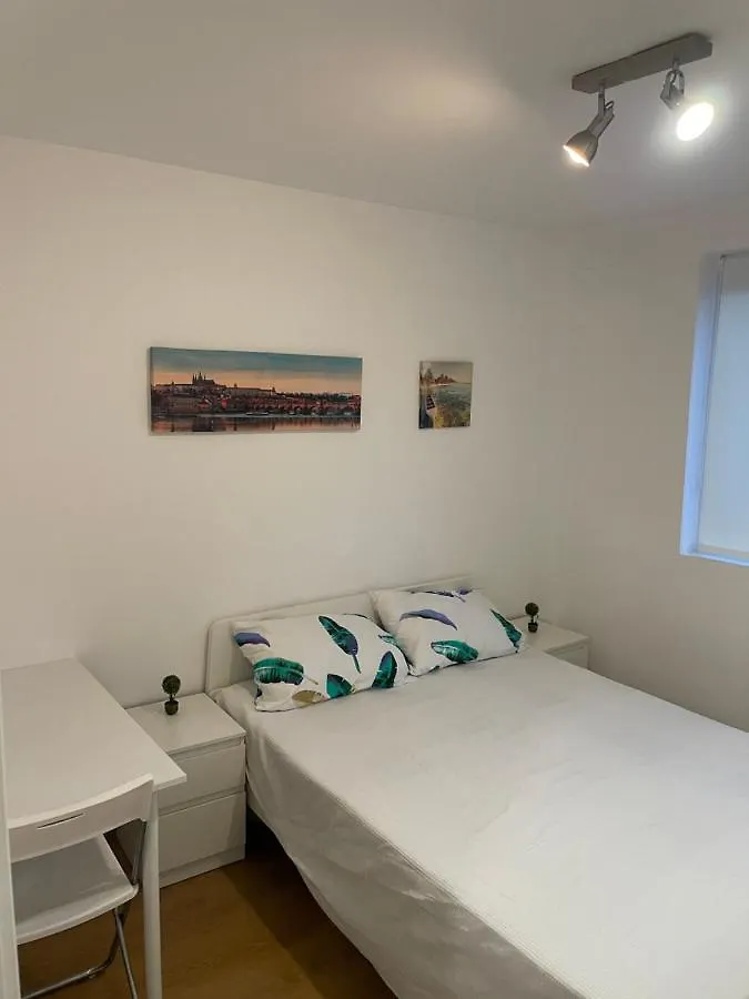 Zeus Apartament Close To Presidencial Palace Bucharest 0*,
